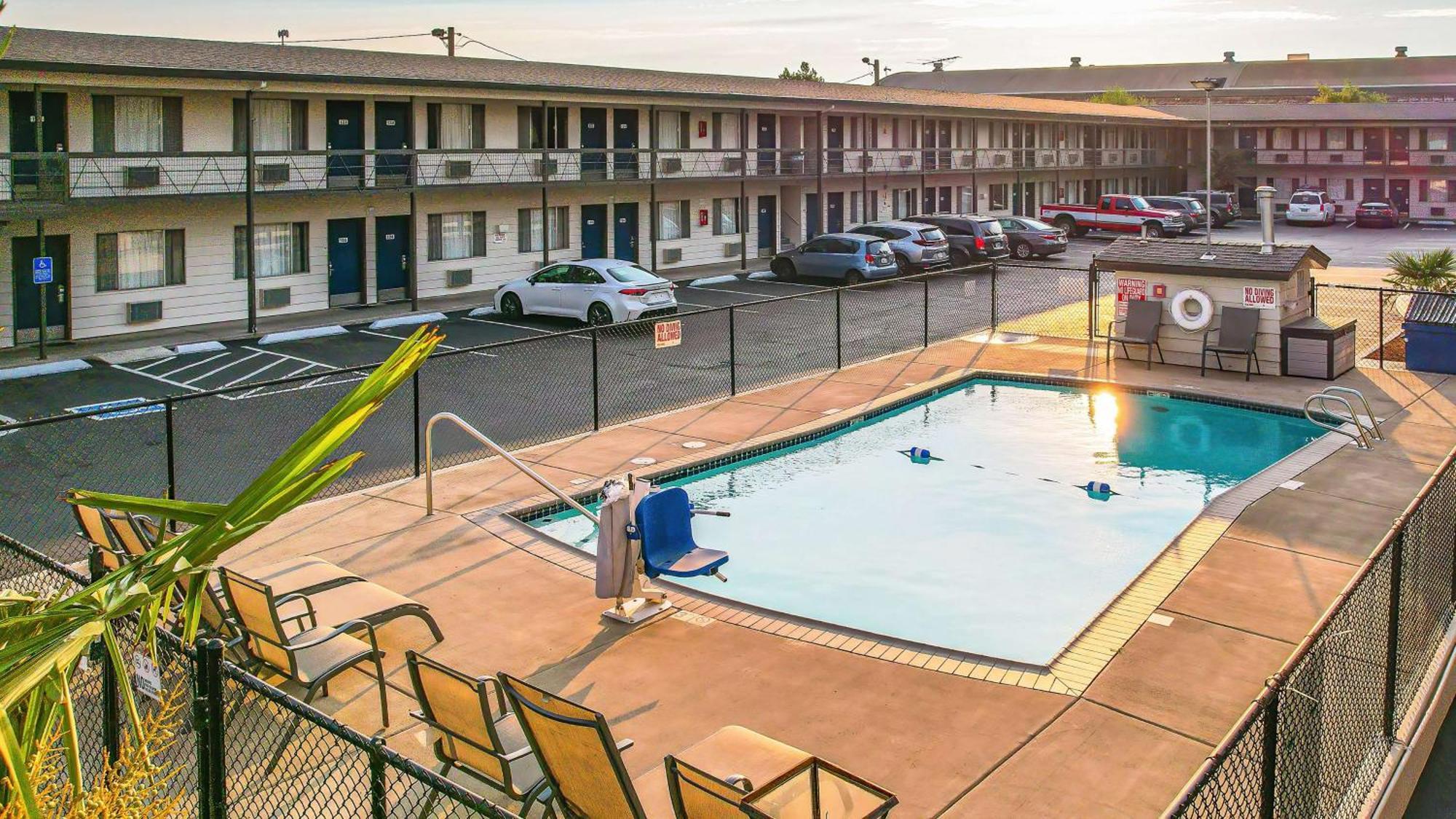 Motel 6-Salem, Or - Expo Center Ngoại thất bức ảnh