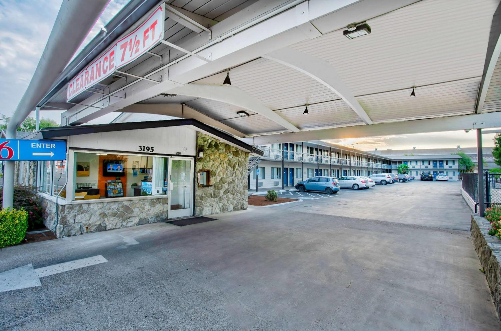 Motel 6-Salem, Or - Expo Center Ngoại thất bức ảnh