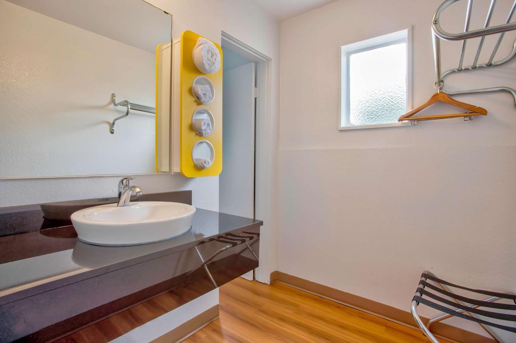 Motel 6-Salem, Or - Expo Center Ngoại thất bức ảnh